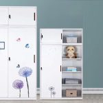 how to organize wardrobe